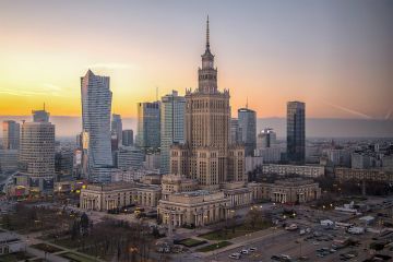 Kontenerowe Na Sprzedaż W Warszawie