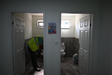 Prefabrykowane Toalety