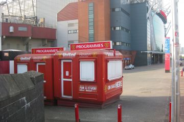 kiosk-biletowy-manchester-united-17169_2.jpg