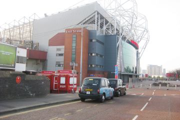 kiosk-biletowy-manchester-united-17169_3.jpg