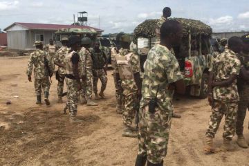 budynki-wojskowe-nigeria-56682_7.jpg